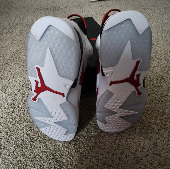 Air Jordan VI - Picture 5 of 6